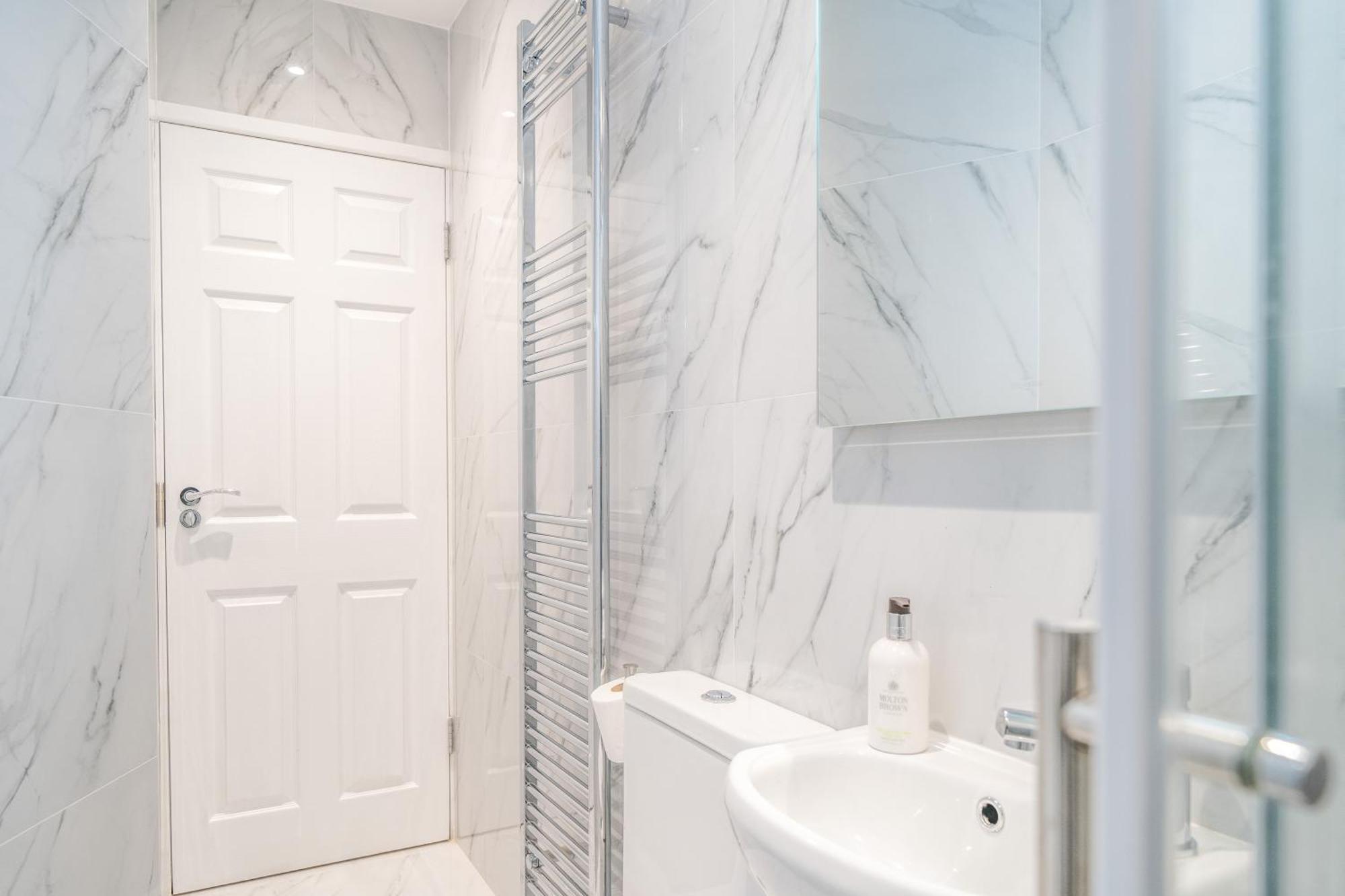Fabulous New 1 Bedroom Ground Floor Flat モアカム エクステリア 写真