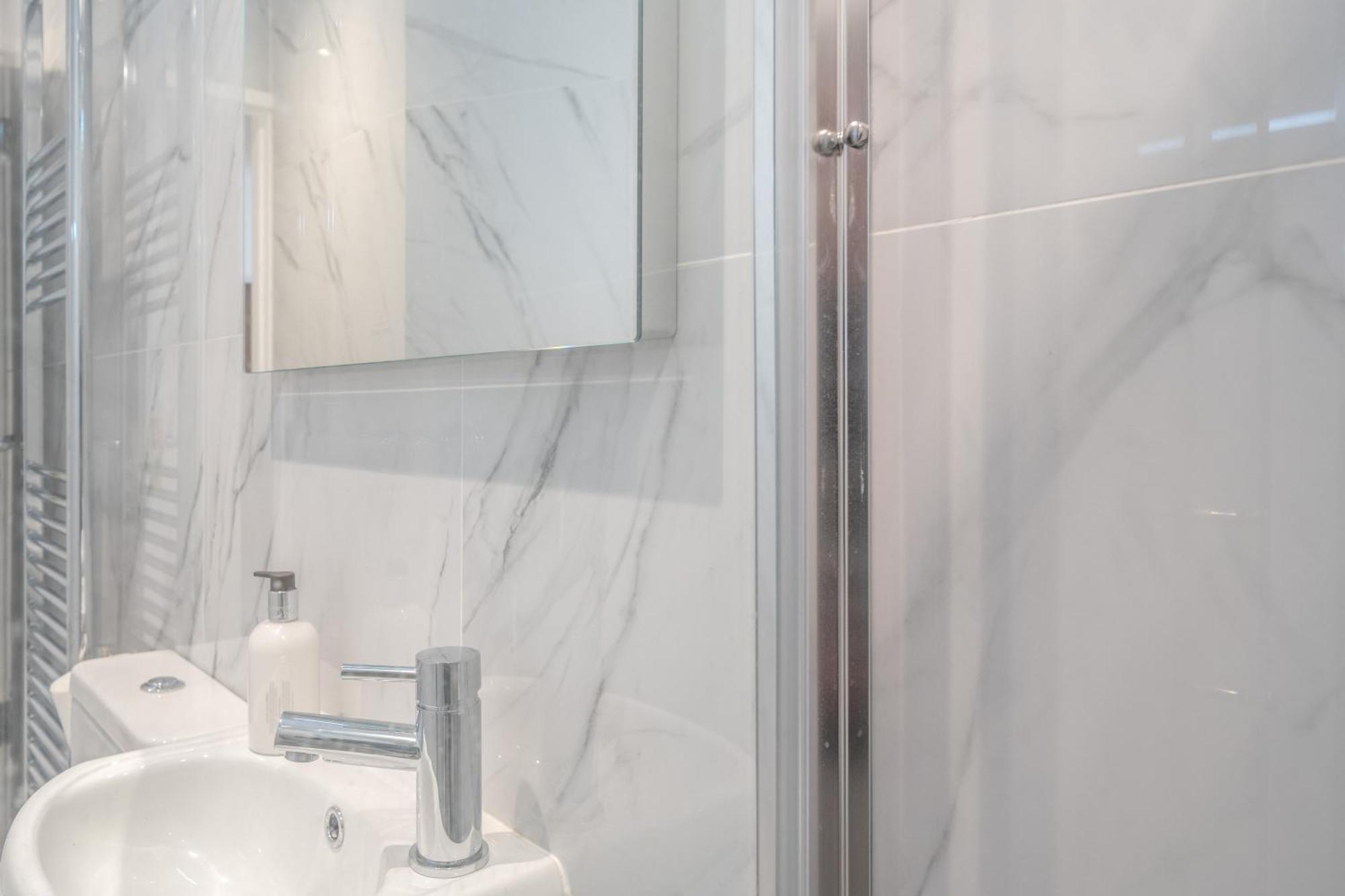 Fabulous New 1 Bedroom Ground Floor Flat モアカム エクステリア 写真